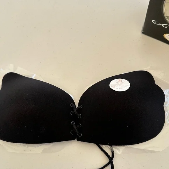 Women's Invisible Push-Up Bra - Picture 8 of 8